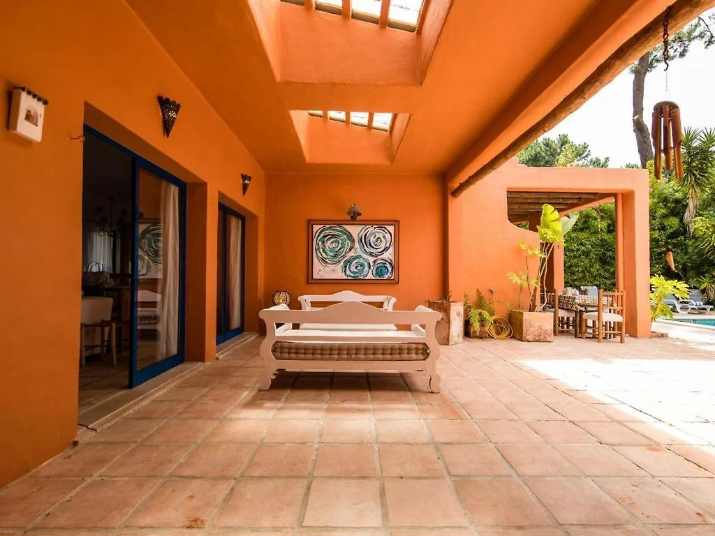 Villa Lotus Verde - Spacious 6 Bedroom Villa In Aroeira - Pool Table And Private Pool Lisbon