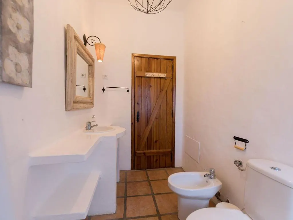 Villa Lotus Verde - Spacious 6 Bedroom Villa In Aroeira - Pool Table And Private Pool Lisbon 0*,