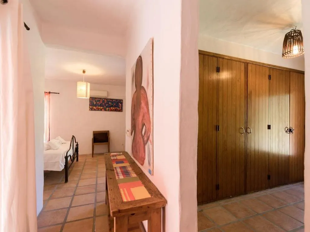 Villa Lotus Verde - Spacious 6 Bedroom Villa In Aroeira - Pool Table And Private Pool Lisbon Portugal